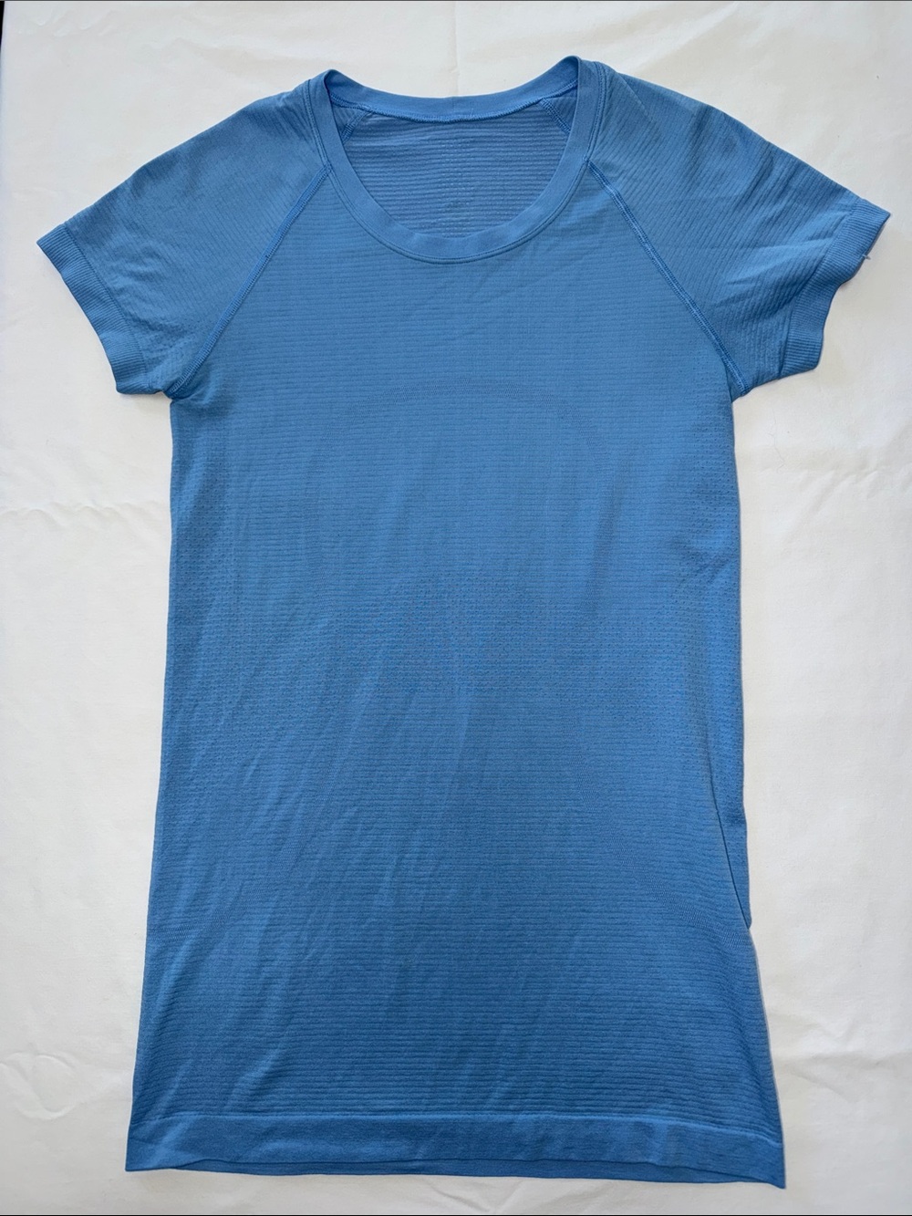lululemon athletica Blue Swiftly Tech Short Sleeve Women's Tee